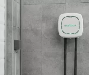 Stație de încărcare pentru vehicule electrice WallBox Pulsar Plus